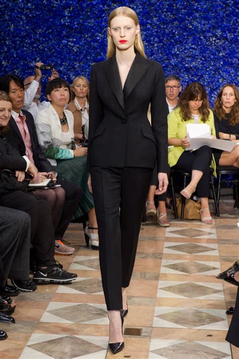 christian dior fall 2012 collection.